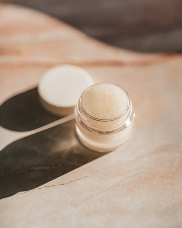natural, organic, and biodegradable exfoliant powders